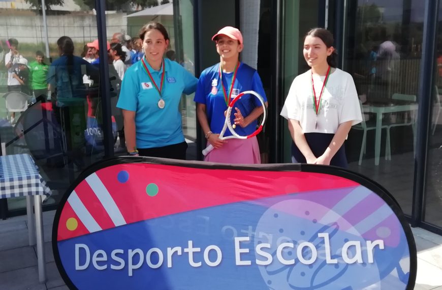 Participação na Fase Final do Torneio de Ténis – CAE Entre Douro e Vouga