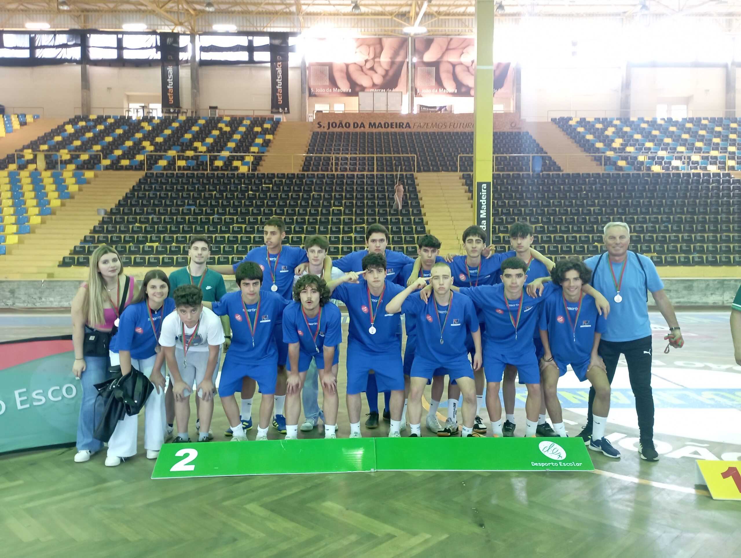 Futsal Juvenil Masculino Escola Secundária de Santa Maria Feira, Vice Campeã Regional Entre Douro, Vouga e Tâmega. A Lotaria dos Penalties decidiu o título.